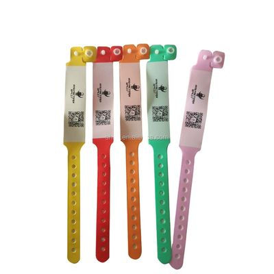 170*18mm Tamaño Brazalete de acondicionamiento físico Colorido de la pulsera del niño Brazaletes de encanto Plástico elástico