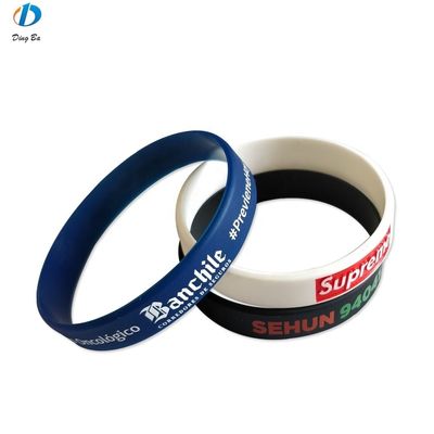 Joyería de plástico Material principal Logotipo personalizado Brazalete de goma para su negocio