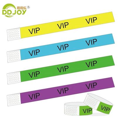 Brazaletes de papel Tyvek personalizados Resistente al agua Impresión a todo color Pulseras de regalo para ocasión
