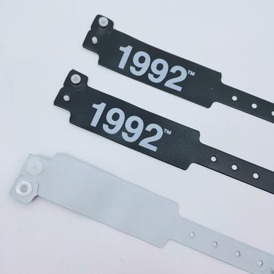 Logotipo personalizado Brazaletes de pulsera de PVC / vinilo para eventos Festival 250 * 25mm / 250 * 16mm