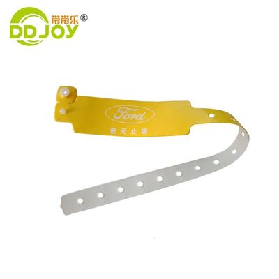 Eventos desechables Fiestas Festival Vinyl suave Confortable Eco-amigable Pulsera de PVC