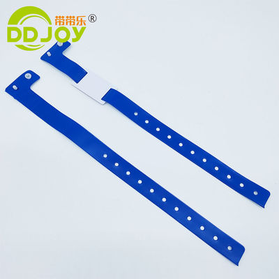Brazaletes con logotipo personalizado con forma de L PVC material vinílico escriturable Smart RFID chip pulsera
