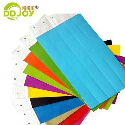 Pulsera de Tyvek a prueba de agua personalizada Entradas para eventos a todo color Pulseras de papel para vacaciones
