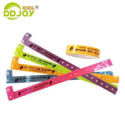 Pulseras de vinilo personalizadas para festivales y reuniones Envío a cualquier país a través de Express