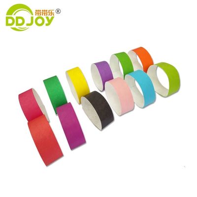 Impresión de seda de color 100PCS pulseras de papel TWR25 para eventos y festivales personalizados