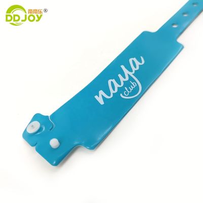 Brazaletes de botón de PVC de identificación clara y diseño personalizado para hoteles