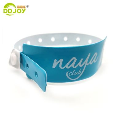 Brazaletes de botón de PVC de identificación clara y diseño personalizado para hoteles