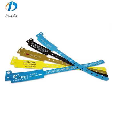 Pulseras de plástico personalizadas para el Club VIP brazaletes de identificación de entrada de automóvil cerradura de plástico