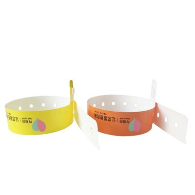 2024 Venta de pulseras de regalo impermeable de la pulsera personalizada para escenarios de uso ilimitado