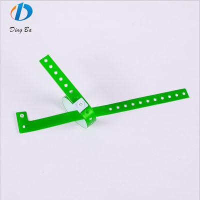 Otras pulseras de entrada de PVC/Vinilo plástico suave ajustable para eventos y fiestas