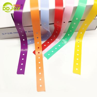 Estilo romántico 100 MOQ Pulseras de vinilo para eventos Club de música reunión fiesta festival