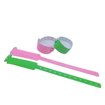 Pulseras impermeables suaves de neón luminoso PVC de vinilo para clubes nocturnos