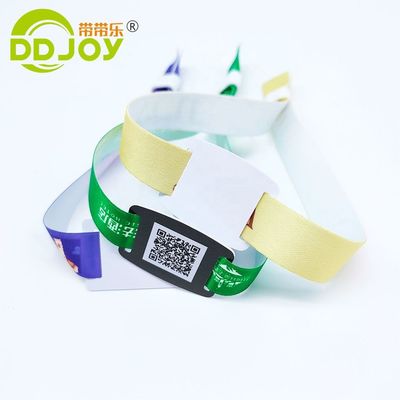 Brazaletes de tela RFID de tejido amarillo personalizados para eventos festivos cómodos