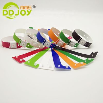250*25mm/250*19mm Pulsera de plástico impermeable de una sola vez personalizada para parques / eventos / festivales