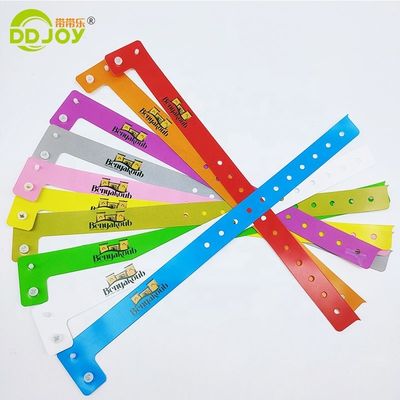 250*25mm/250*19mm Pulsera de plástico impermeable de una sola vez personalizada para parques / eventos / festivales