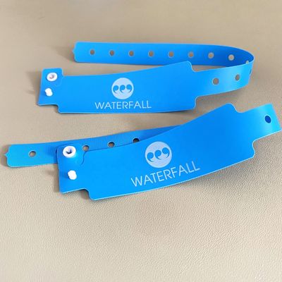 Pulsera personalizada de tema como solicitud OEM Logotipo Brazalete de evento personalizado