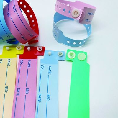 Pulseras de identificación de plástico suave para niños Vinyl personalizado Brazalete de una sola vez en diversiones