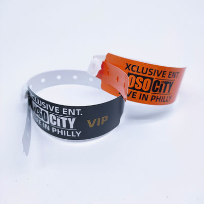 Pulseras de vinilo impermeables en forma de L DDJOY personalizadas una sola vez para eventos de festivales 250 * 16mm