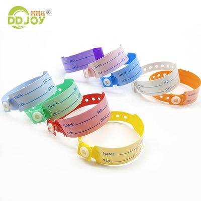Pulsera médica de plástico desechable con cierre rápido para la identificación del paciente del hospital