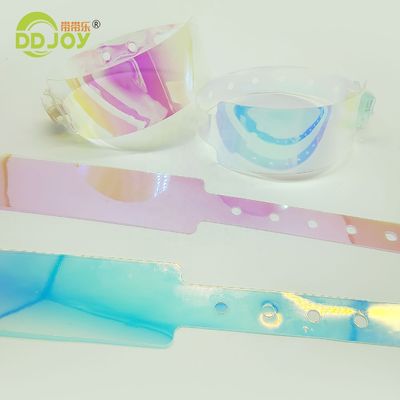 Pulsera de TPU Gradiente Ecológica y lista para conciertos en rosa para una fácil identificación