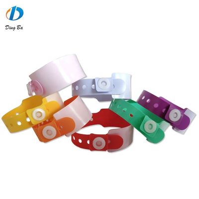 Pulsera de vinilo de PVC de colores para niños en el parque de diversiones 250 * 25mm y 170 * 18mm