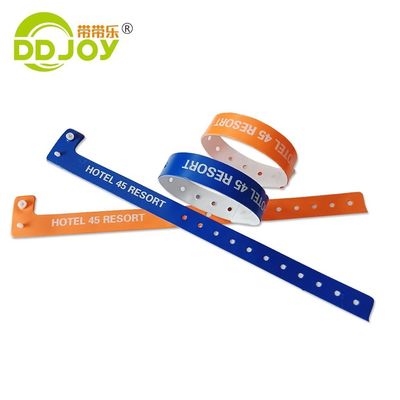 250*25mm Pulseras de identificación de PVC desechables con y diseño personalizable