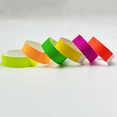 Impresión de logotipos personalizados Tyvek Pulseras para eventos Pulseras de papel impermeables