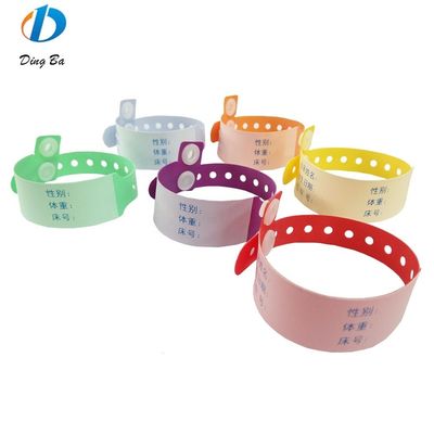 ISO9001 Certificado Vinyl amarillo pulsera de identificación de PVC personalizada para el medio ambiente