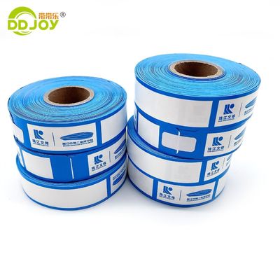 Muñecas de papel sintético impermeables personalizables para la identificación de eventos a través de FedEx