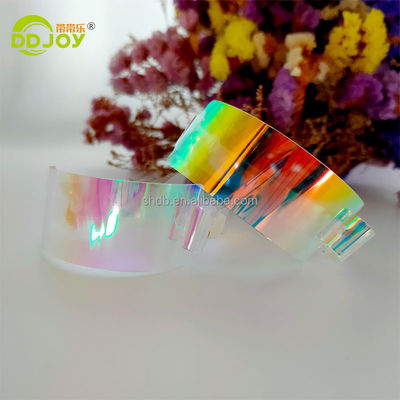 Dirigido a todos los usuarios finales Colorida pulsera de TPU para bares y clubes nocturnos Artesanía de metal personalizada