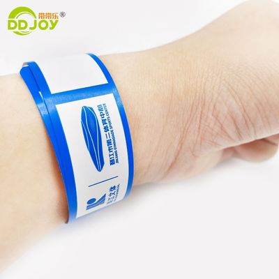 Logotipo personalizado Brazalete de pulsera de papel sintético azul para entradas escénicas