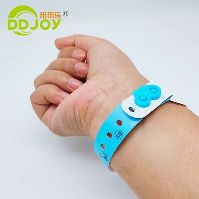 Logotipo de stock Hospital paciente Identificación médica desechable Pulsera térmica Entrega rápida DHL