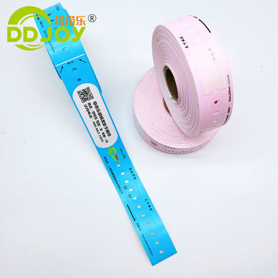 205 * 25mm de niño personalizado de código de barras de la pulsera para la identificación del paciente del hospital