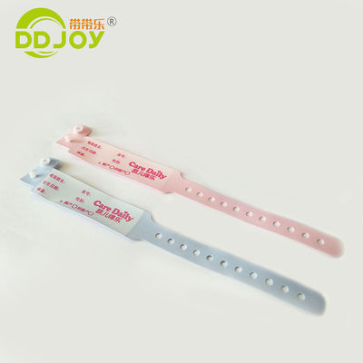 Pulsera médica suave de una sola vez personalizada para niños Color rosa 250 * 25mm Tamaño para adultos OEM