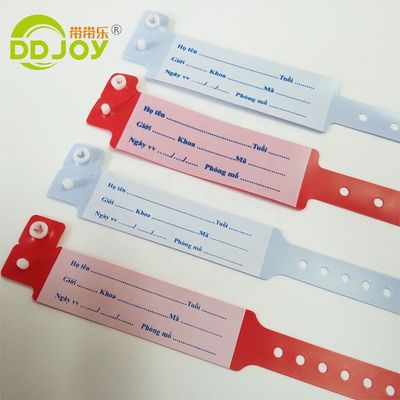 Diseño de dibujos animados de pulsera de plástico desechable para pacientes hospitalizados