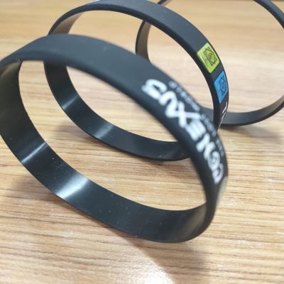 Brazalete de goma personalizado para regalos de festival