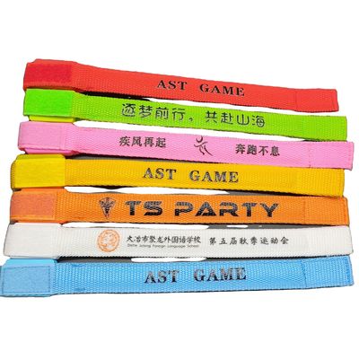 Pulsera LED de impresión offset de pantalla de seda personalizada de nylon para correr por la noche Brillo en brazalete oscuro