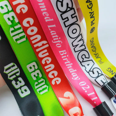 Bandas de pulsera de tela impresa resistentes a la lágrima para festivales de música y entrada de hoteles