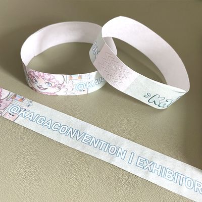 Logotipo personalizado Brazalete Impreso Papel a prueba de agua Brazaletes Tyvek Cierre adhesivo fuerte
