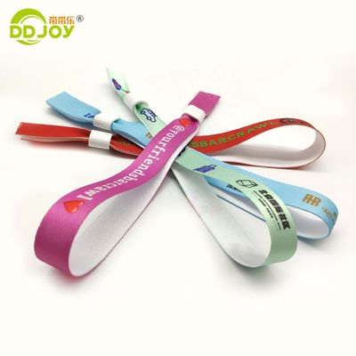Polyester a medida Fiesta Brazalete tejido Brazalete de tela Tejido Brazaletes TNT Envío