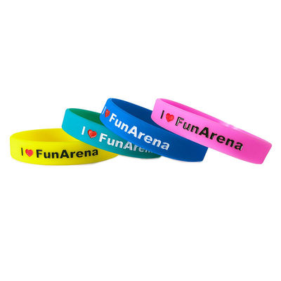 Brazaletes de caucho de relieve impermeable a medida para eventos hechos de material de silicio