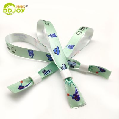 Pulseras tejidas de tela de festival personalizables con diseño ajustable y obras de arte personalizadas