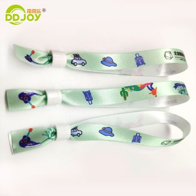 Pulseras tejidas de tela de festival personalizables con diseño ajustable y obras de arte personalizadas
