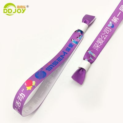 Artwork Logotipo personalizado Sublimación de cordones cortos tejidos de pulsera desechable para el festival