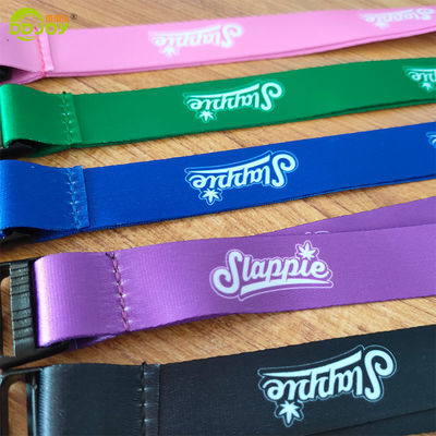 Accesorios de seda Sublimación de colorante de poliéster Cintas para llavero Logotipo personalizado 900*15*0.65mm