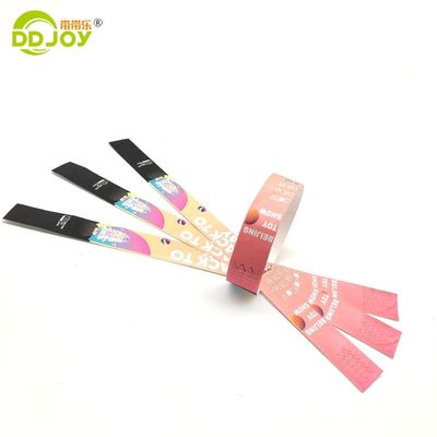 Impresión de logotipos de colores Pulseras Tyvek desechables para eventos Pulseras de papel impermeables