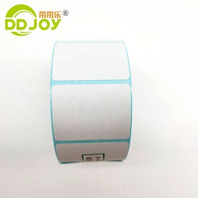 Etiqueta de envío de color personalizado Caja adhesivos perforados cara PP papel de impresión directa rollos