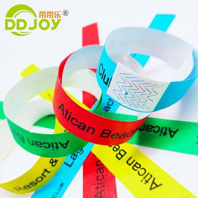 Banda de brazo personalizada para eventos navideños Papel desechable impermeable Tyvek Pulsera DDJOY