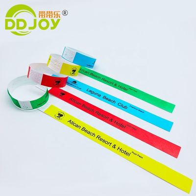 Banda de brazo personalizada para eventos navideños Papel desechable impermeable Tyvek Pulsera DDJOY