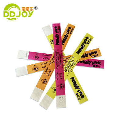 Impresión en un solo color Tyvek pulseras de papel para fiesta Festival Club Parque escolar DDJOY-TW019